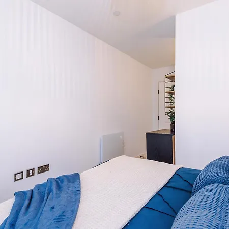 Apartamento Stylish 2-bed 2-bath - Centre