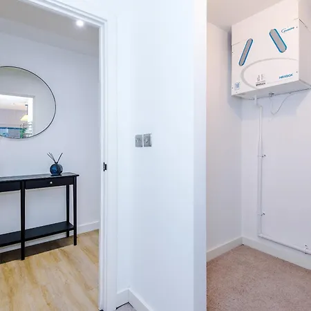 Apartamento Stylish 2-bed 2-bath - Centre *