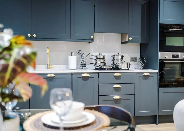 Stylish 2-bed - Prime Centre