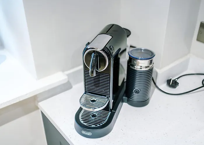 Stylish 2-bed - Prime Centre Apartamento