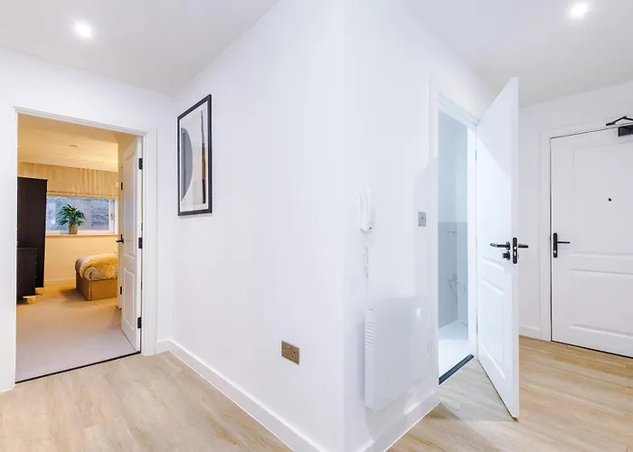Stylish 2-bed - Prime Centre